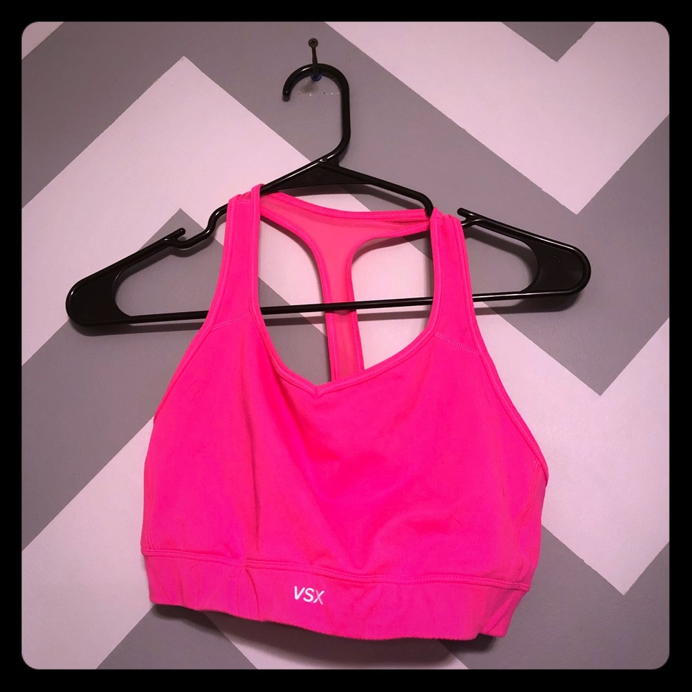 ➡️JUST ADDED⬅️ VSX Sport Bra